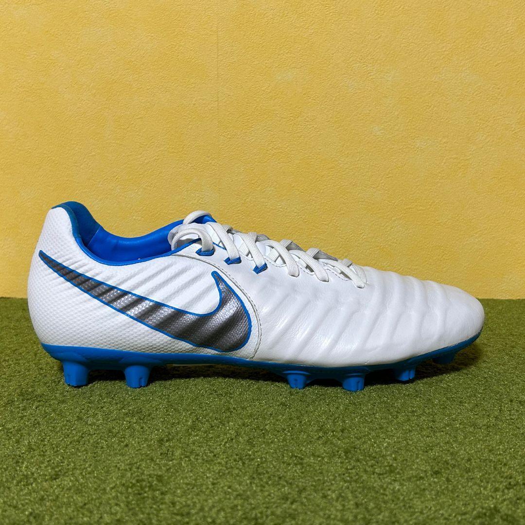 新品 サッカースパイク ナイキ ティエンポ レジェンド プロ HG 29.0cm