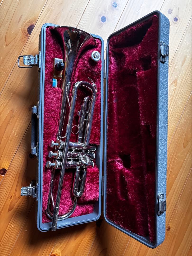 ヤマハ　YTR136 トランペット本体 ハードケース付き