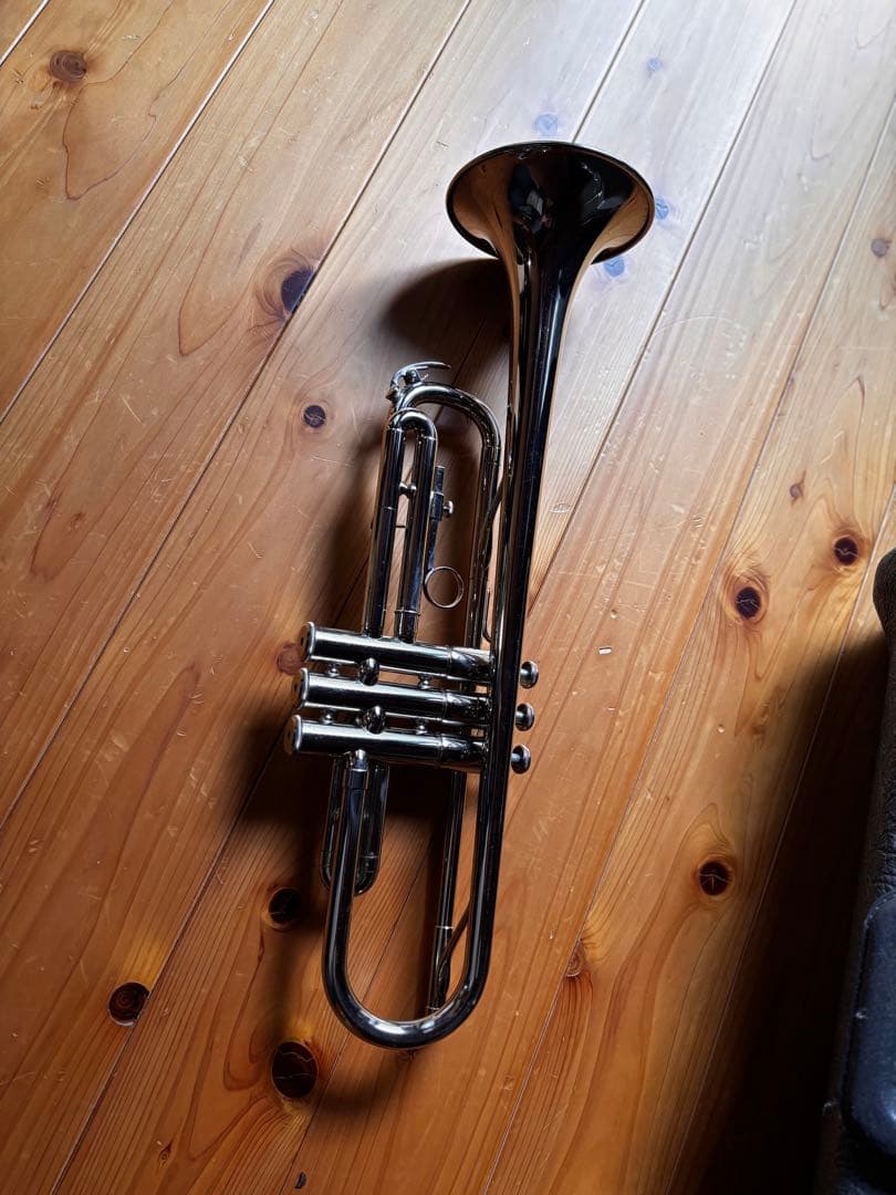 ヤマハ　YTR136 トランペット本体 ハードケース付き