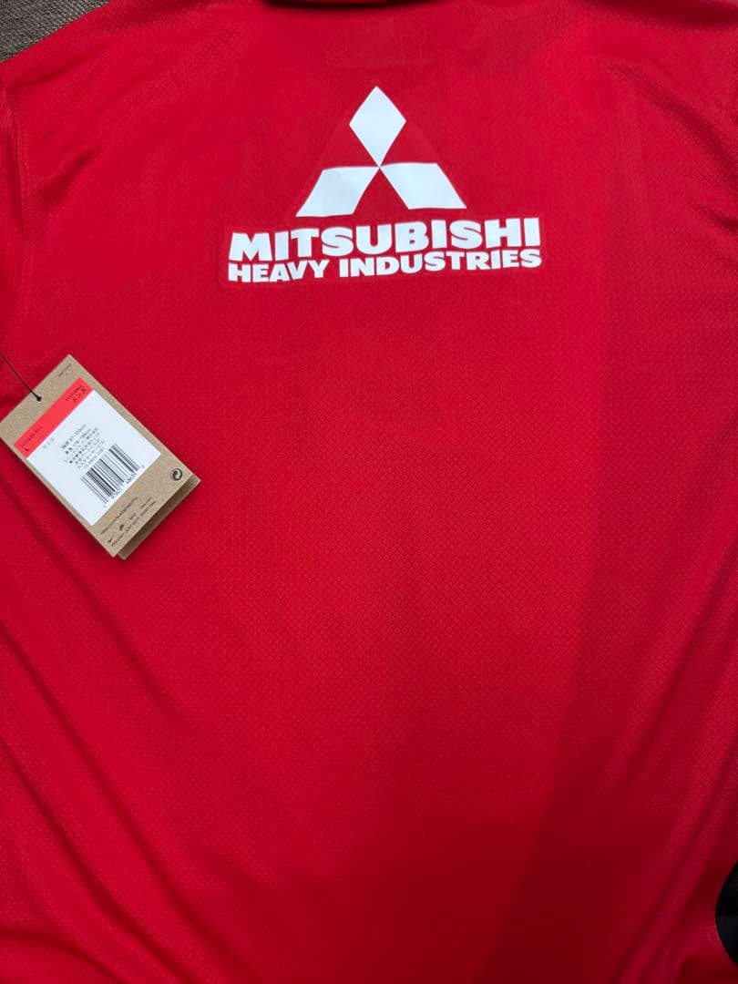 【新品未着用】浦和レッズ 2025 公式　ユニフォーム　Ｌサイズ