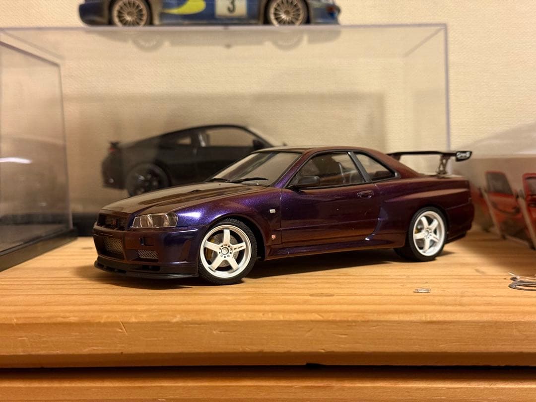 タミヤ　1/24 GTR34 vスペック　ミッドナイトパープル塗装