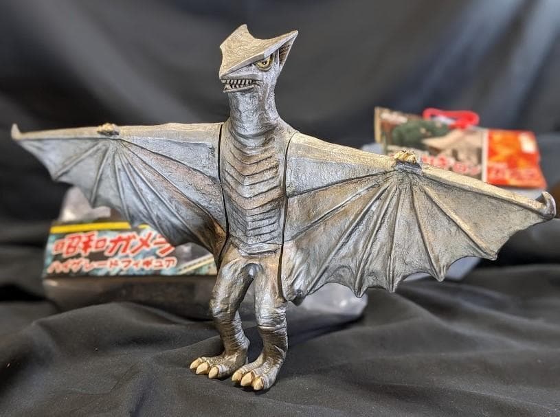 昭和ガメラ未開封＆ギロン未開封＋宇宙ギャオス（ロケット・エクスプラス）３体セット