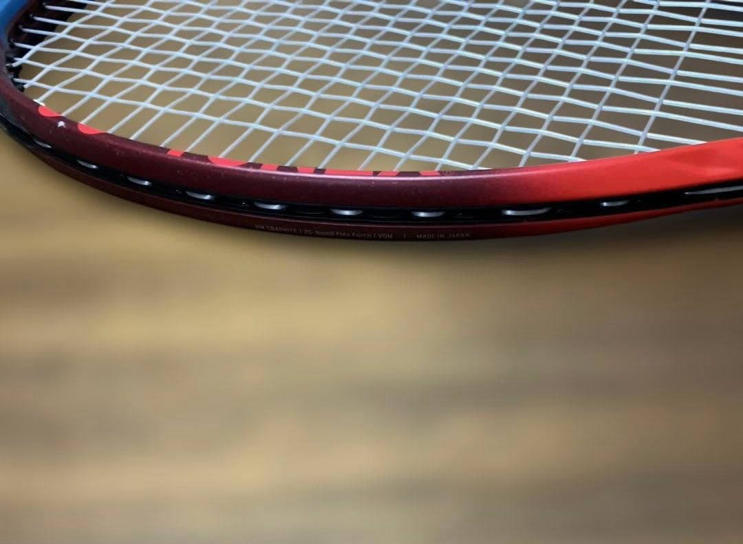 YONEX VCORE 95 テニスラケット ヨネックス　Vコア　2021年