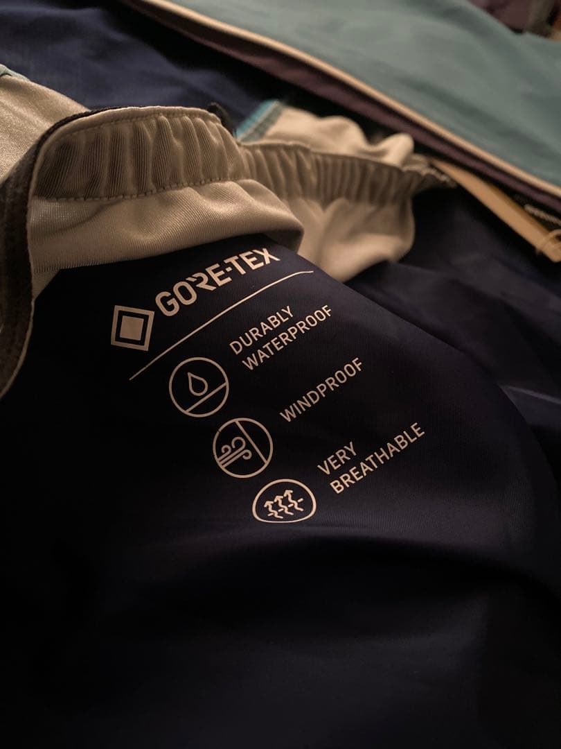 ジャッキー　REW INSANE JKT 08 [GORE-TEX]