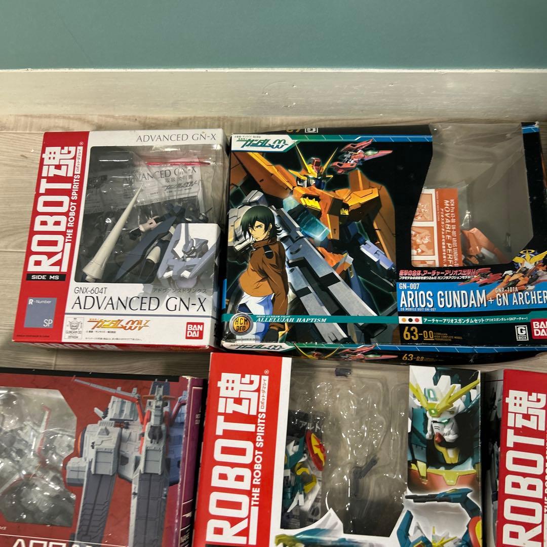 M*e様 t810 ガンダム ロボット魂等9点まとめて ジャンク