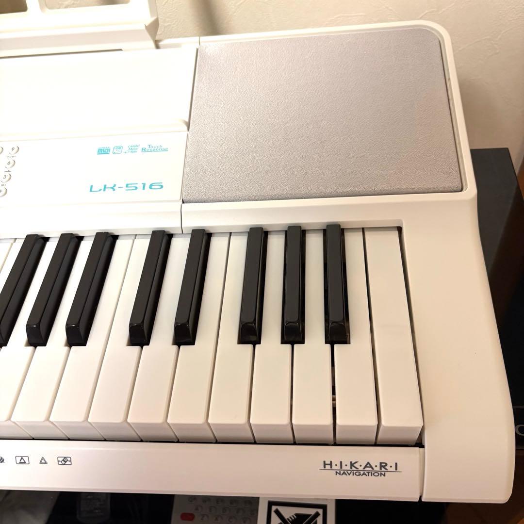 【美品】CASIO カシオ　LK-516 光ナビゲーション キーボード 19年製