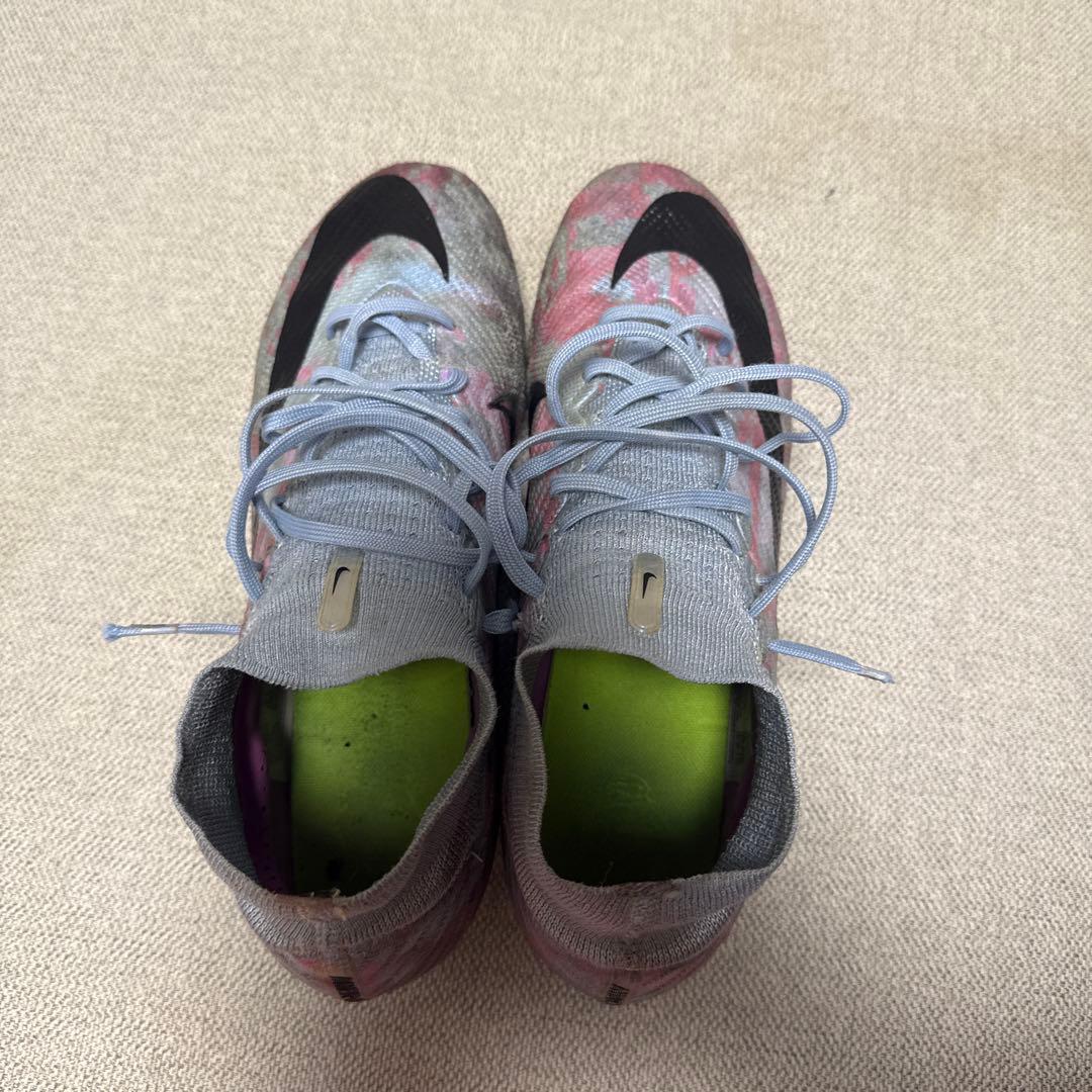 ナイキマーキュリアルFG