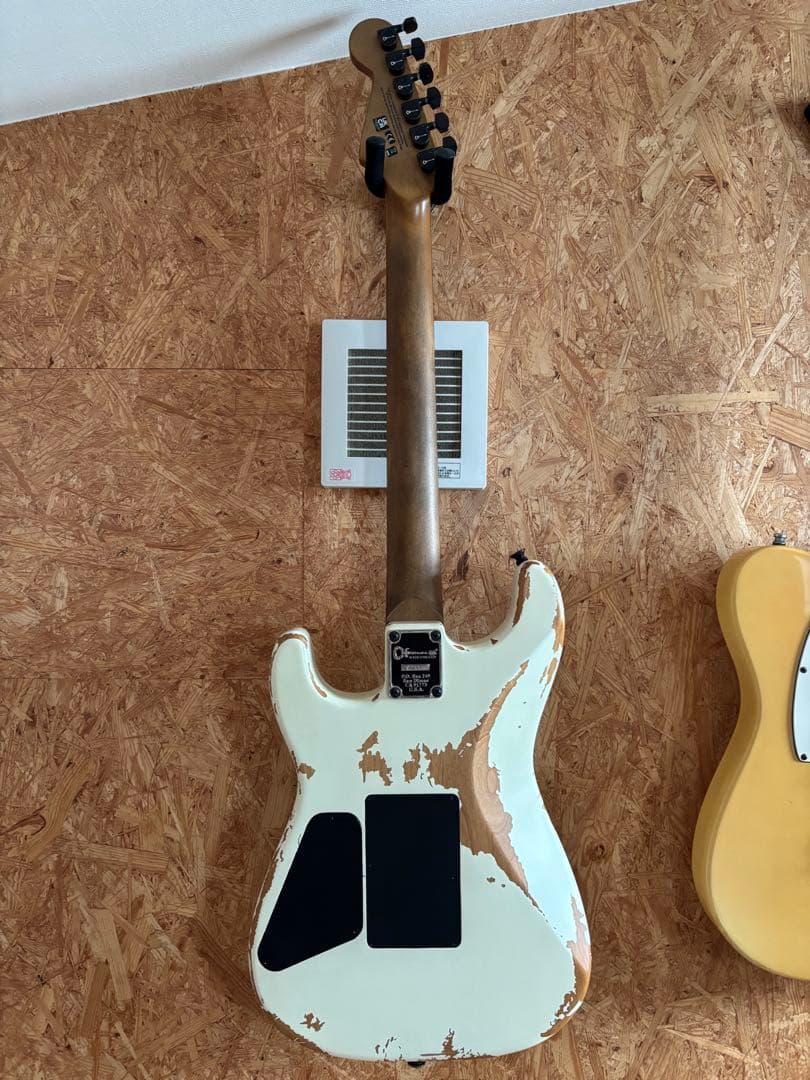 ギター Charvel Pro Mod Relic San Dimas Style 1