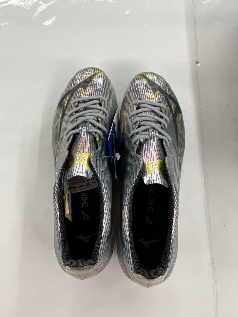 MIZUNO ミズノアルファ 2 JAPAN 限定カラー