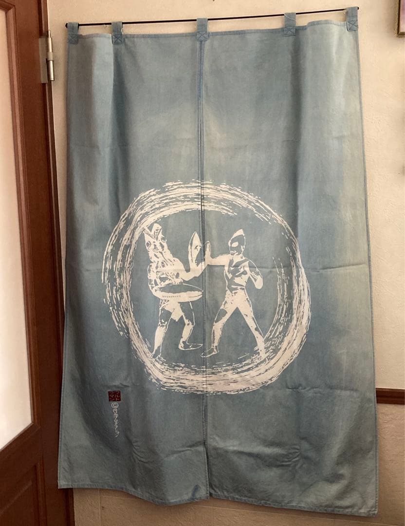 ウルトラマンvsバルタン星人　のれん