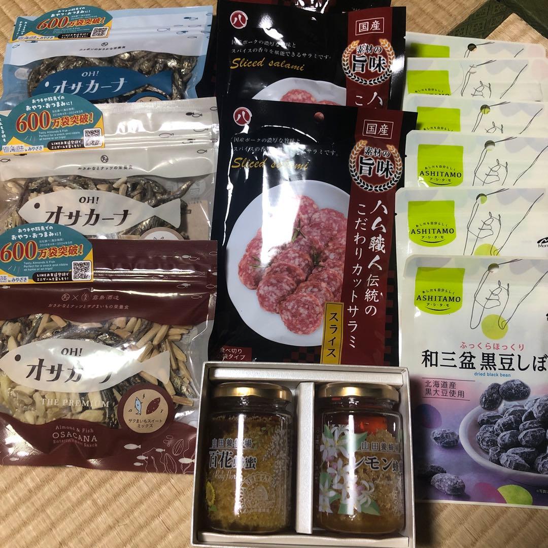 食品とお菓子詰め合わせ　ドラ猫