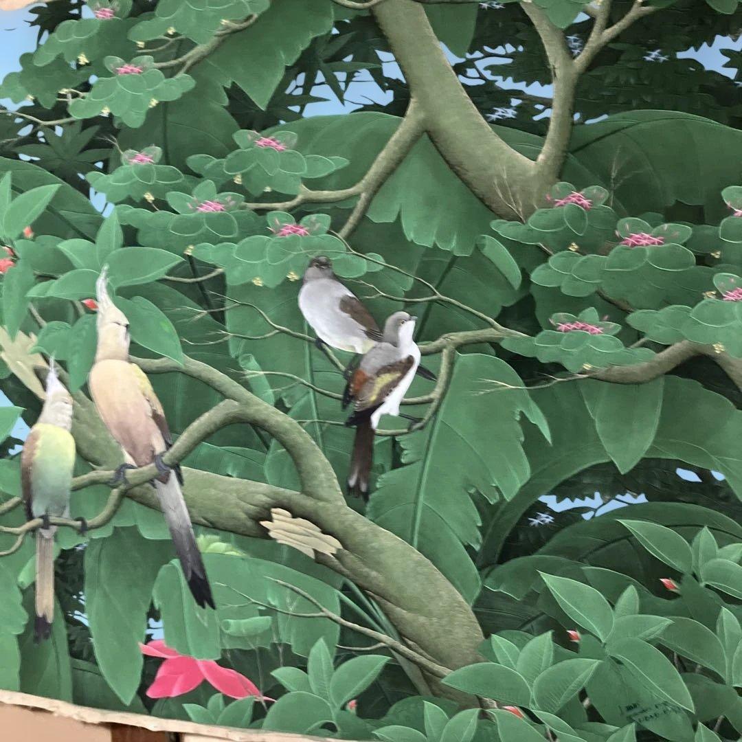 バリ島　ウブドの絵画　森と花鳥