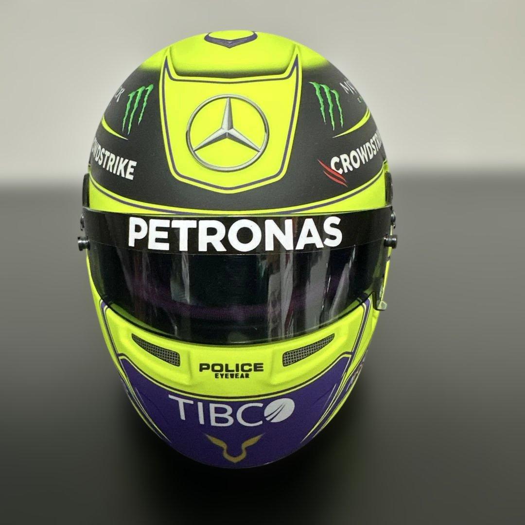 F1 ルイスハミルトン選手 2022 1/2 ヘルメット