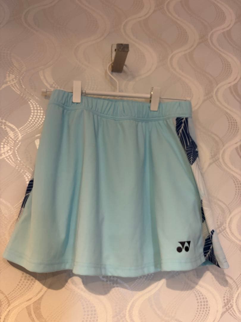 WOMEN バドミントンシャツ、インナースパッツ付きスカート