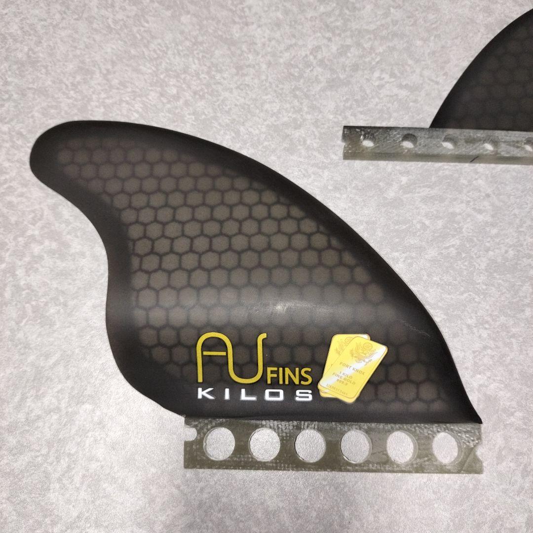 AU FINS KILOS ２＋１ フューチャー ツイン スタビ キール