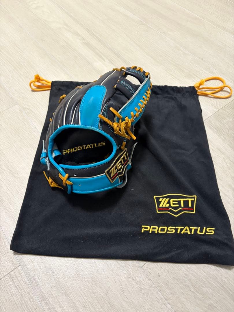 ZETT PROSTATUS 軟式グローブ 黒/青