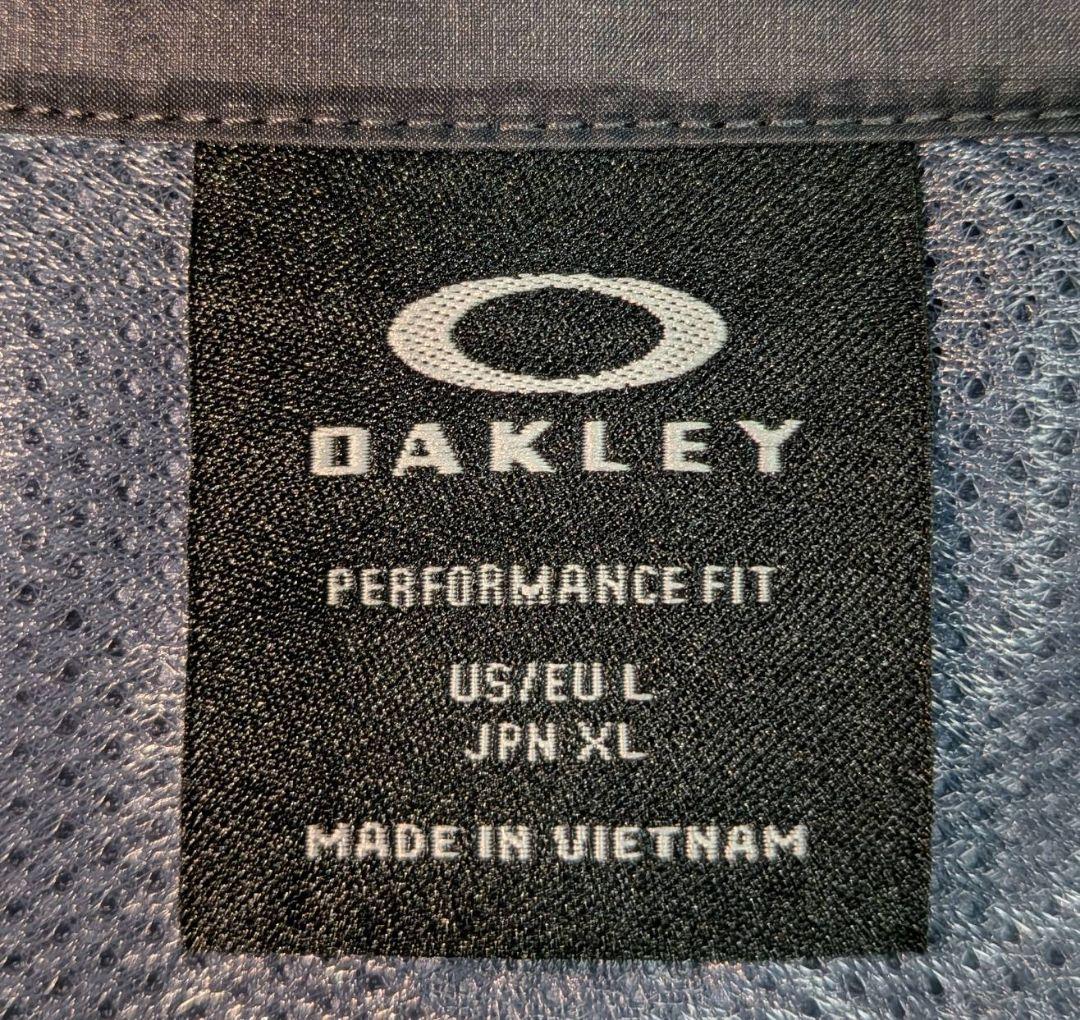 Oakley グレー アウタージャケット