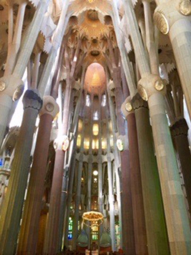 サグラダファミリア買付け❤️パークグエル 赤い木製ヨーヨー★日本未入荷/新品レア