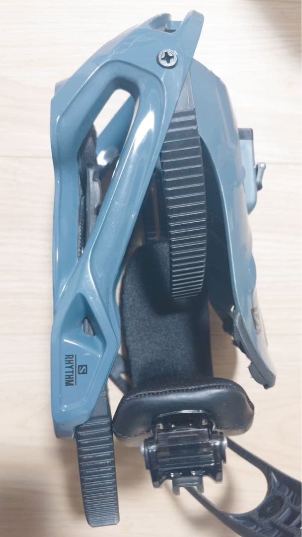 サロモンSALOMON RHYTHMスノーボードビンディングバインディング