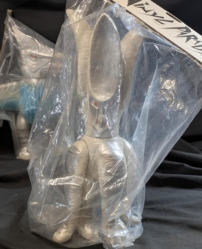 バイラス・ジグラ　昭和ガメラ対戦怪獣（マーミット）ビニールパラダイス未開封２体