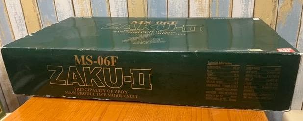 【初期版・未組立】PG 1/60 MS-06F ザクII パーフェクトグレード