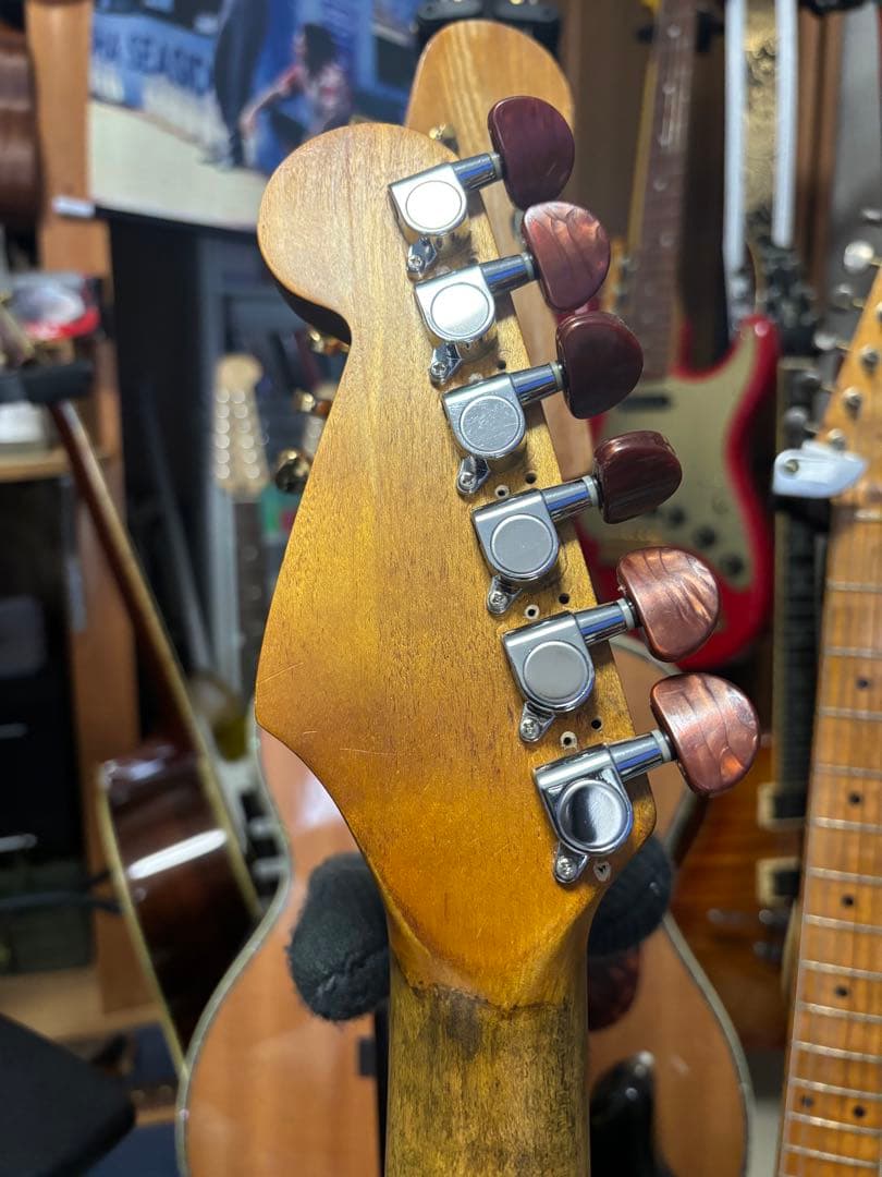 ストラトキャスタータイプ