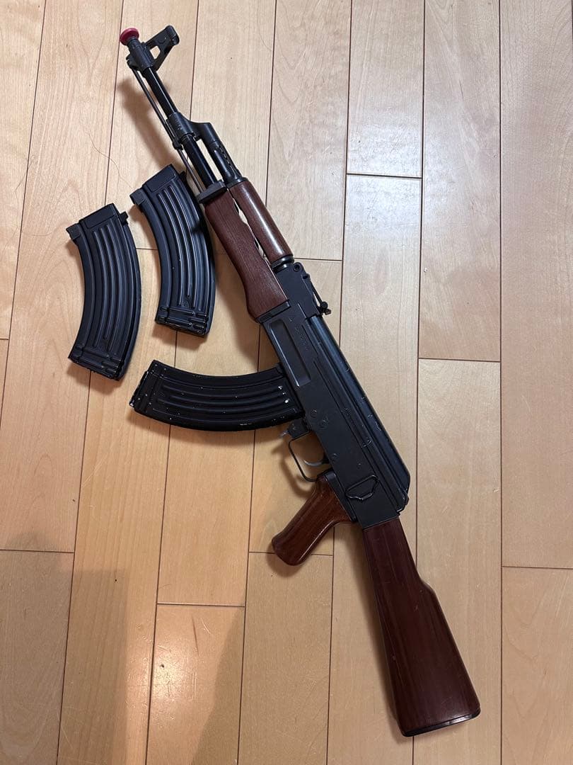 東京マルイ　AK47 スタンダード電動ガン　18歳以上　マガジン3本