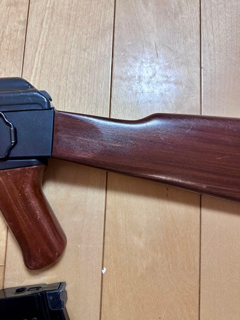 東京マルイ　AK47 スタンダード電動ガン　18歳以上　マガジン3本