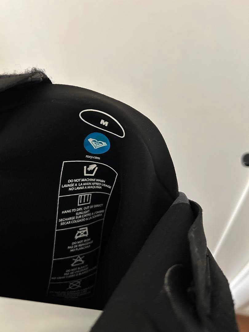 大幅値下げ!! ROXY ウェットスーツ　 M