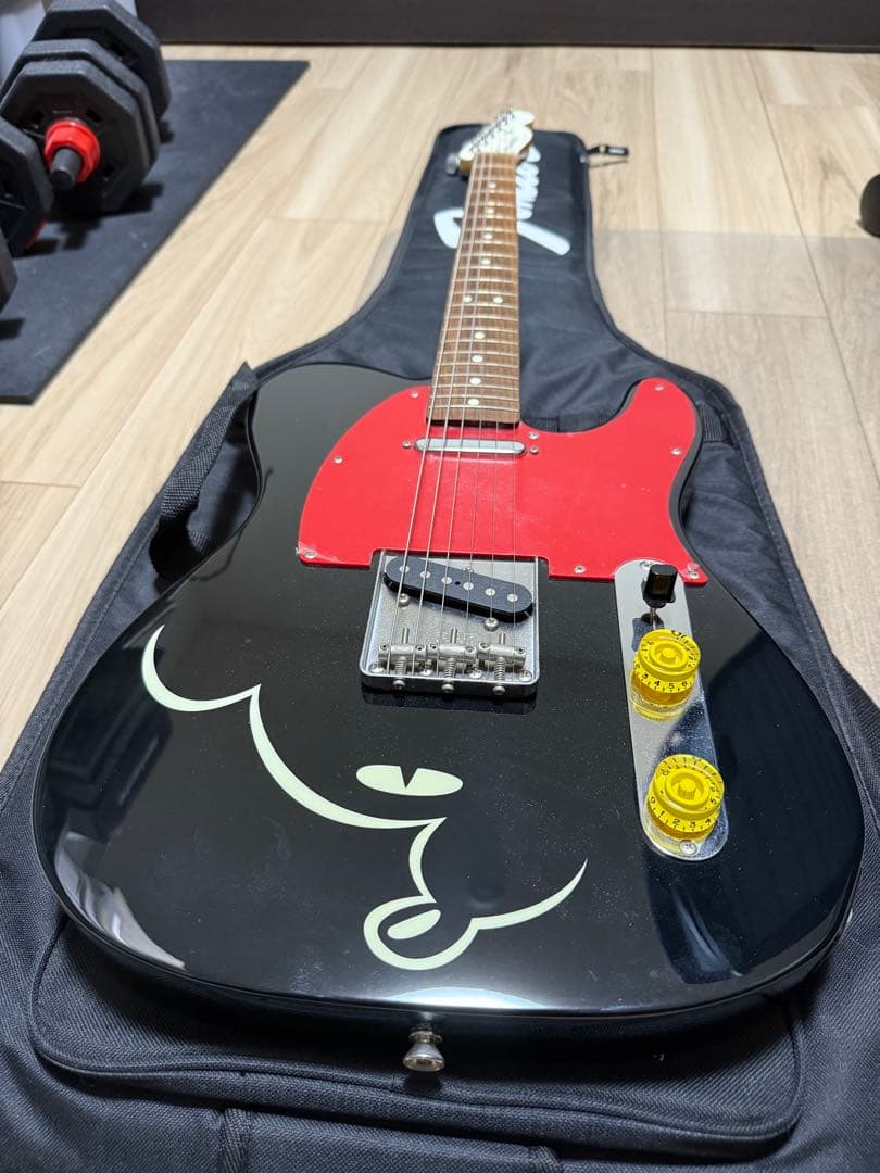 FenderJapan限定ディズニー ミッキーマウスギター