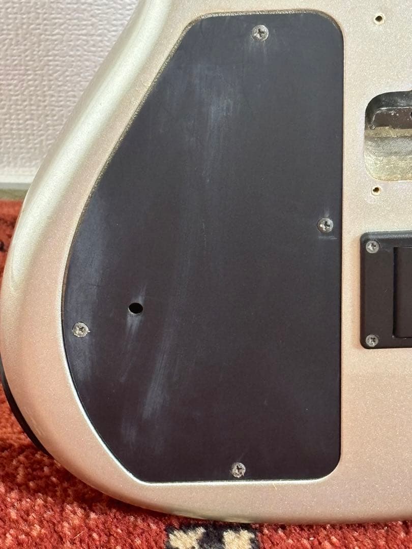 FERNANDES SG-65 エレキギター シルバー ハードケース付き