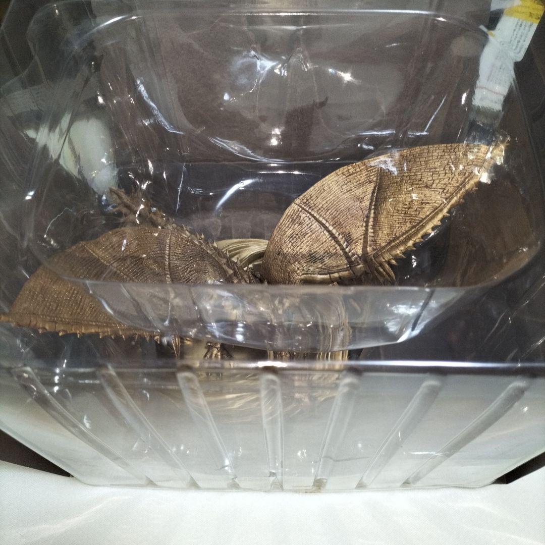 エスピナス亜種 フィギュア　金色のエスピナス　フィギュアプレゼントキャンペーン