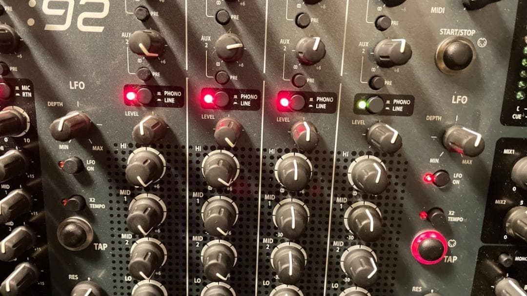 ALLEN&HEATH XONE:92 ミキサー アレンアンドヒース ゾーン