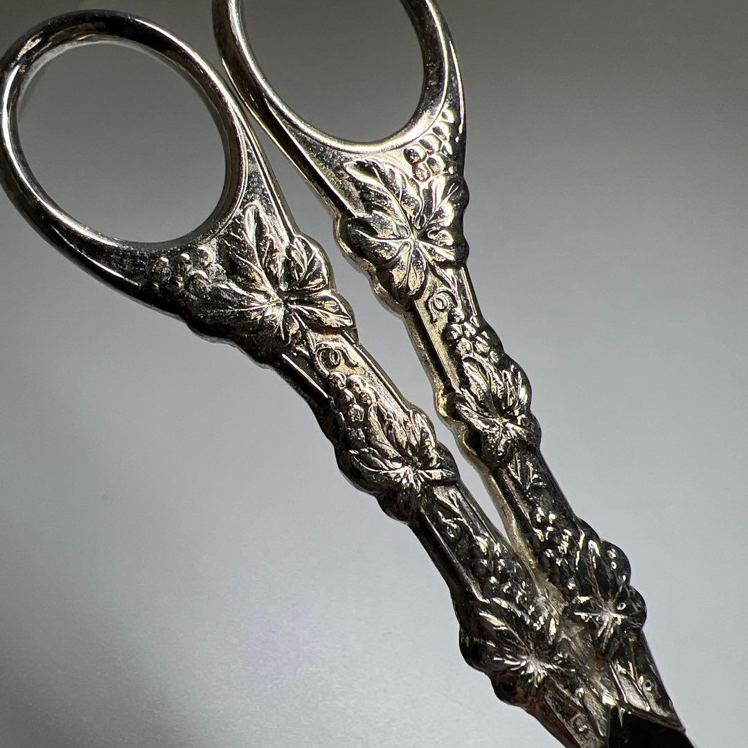 クリストフル　ぶどう文ハサミ　78g/15.8㎝　東Y8-0108⑤タトオ