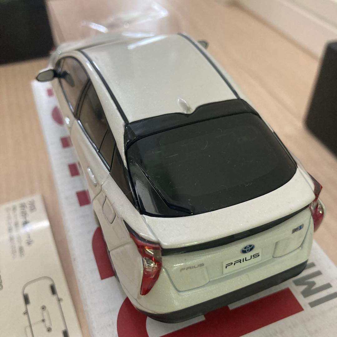 TOYOTA トヨタカラーサンプル プリウス プリウスα CH-R アクア