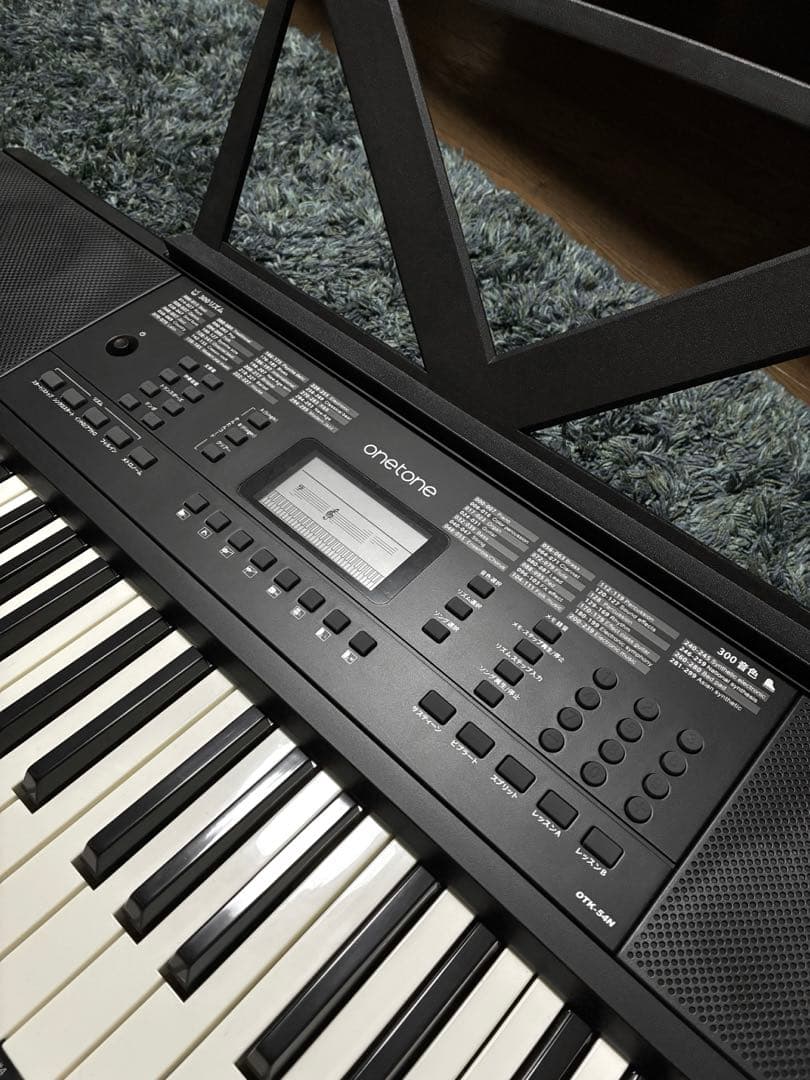 値下げ中！onetone 電子ピアノ 譜面台付き