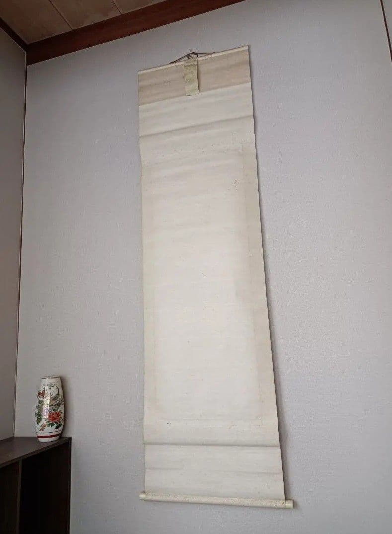 【瑠璃色のスズメと大菊の図】掛軸 開運 縁起物 絵 秋 五節句 重陽 インテリア