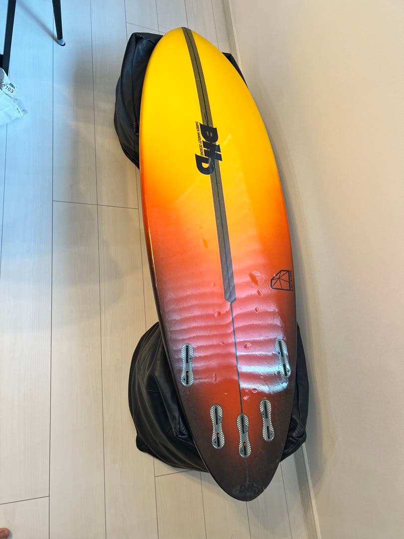 DHD 5'6  オールラウンドボード(手渡し4.2万)