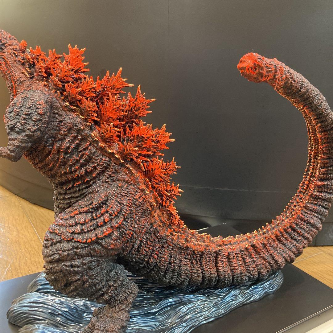 日比谷ゴジラスクエアゴジラ像30センチ/リメイク/値下げ