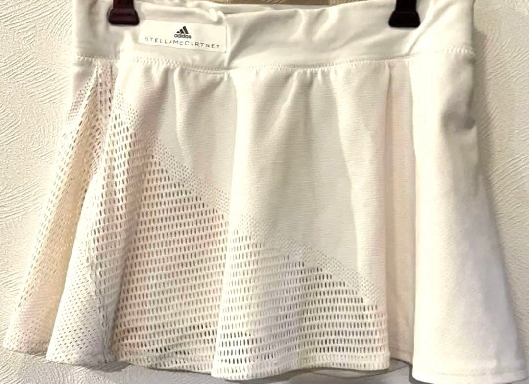 希少 アディダスStella McCartney BARRICADE スコート