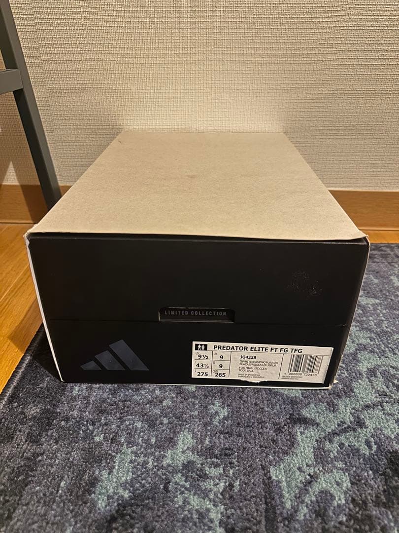 プレデターエリート　27.5 the football gal