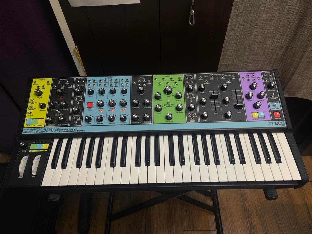 Moog Matriarch アナログシンセサイザー(専用ソフトケース付き)