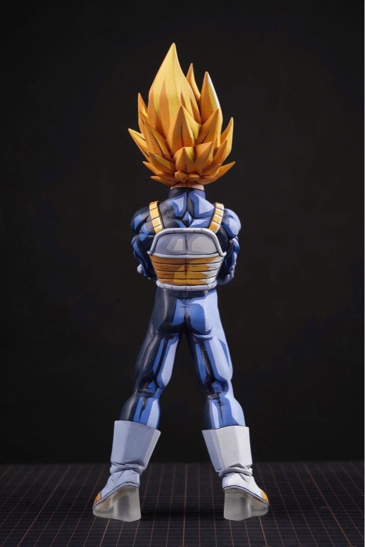 ドラゴンボール　ベジータ　二次元リペイント　フィギュア