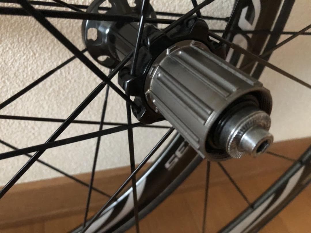 シマノカーボンホイール WH-9000C35TU前後タイヤ付11速