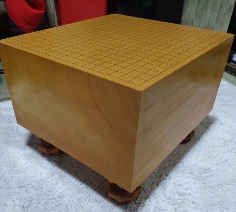 d*3様 国産本榧　碁盤　8寸　足つき　ヘソあり