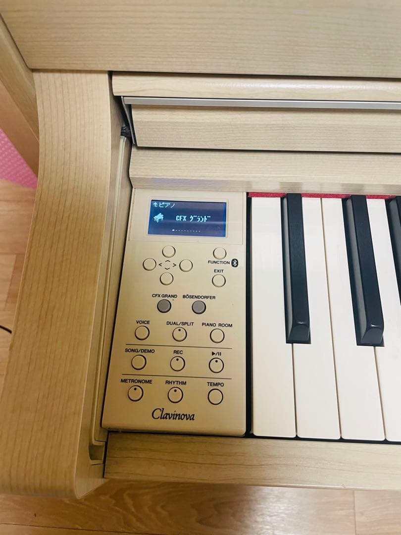 ヤマハ　デジタルピアノ クラビノー　CLP-645WA 椅子とメトロノームおまけ