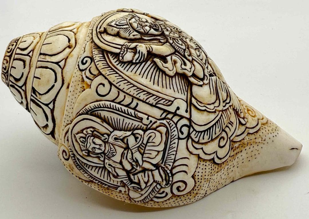 ◆チベット密教法具　法螺貝（シャンカ）クベーラ（毘沙門天）シャクティ