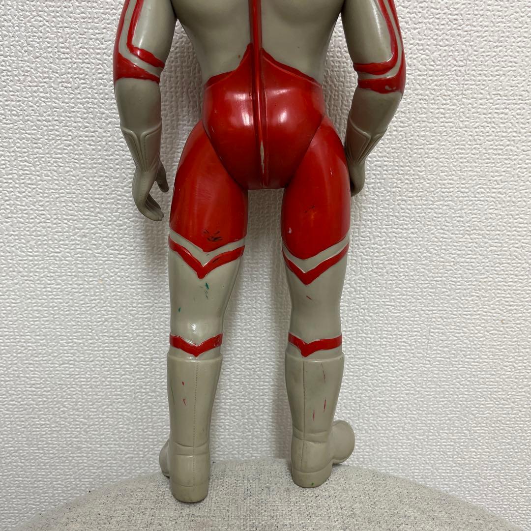 ウルトラマン 可動式フィギュア ヘルメット付き　ゾフィー　面取れ　ソフビ　当時物