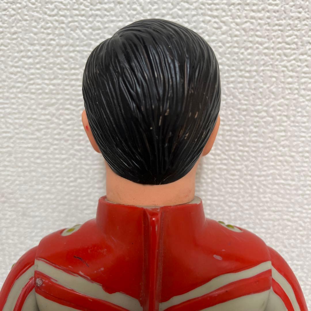 ウルトラマン 可動式フィギュア ヘルメット付き　ゾフィー　面取れ　ソフビ　当時物