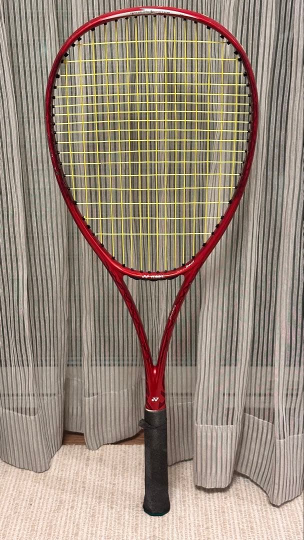 YONEX ボルトレイジ 7V 紅赤　Ul1
